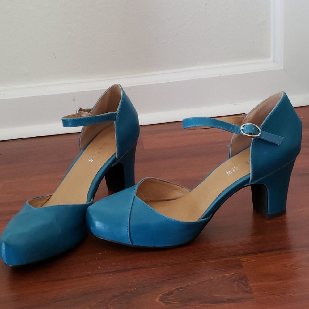 Chelsey Crew vintage dapper turquoise 1940 heels